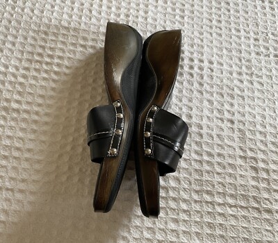 Salvatore FERRAGAMO Black Leather Open Toe Slides Sandals 7 C Wide