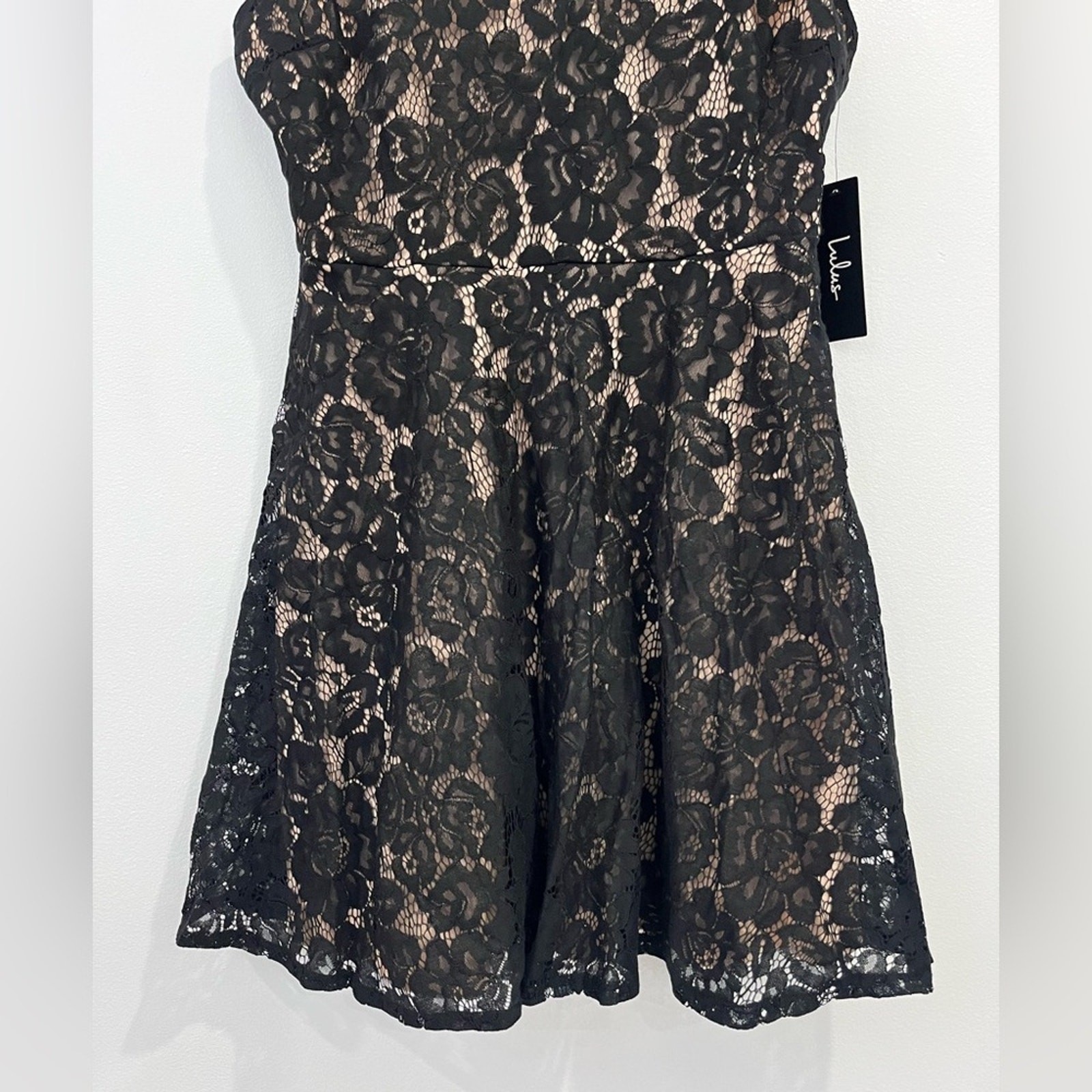 New Lulus Monique Black and Nude Lace Skater Dress Size Large
