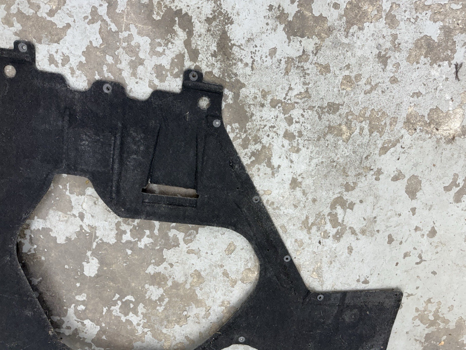 17-23 Audi R8 Rear Under Body Engine Splash Guard Shield Panel OEM
