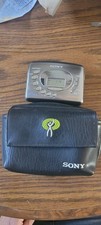 Sony Walkman Groove Wm-fx465 With Belt Carrying Case READ DETAILS
