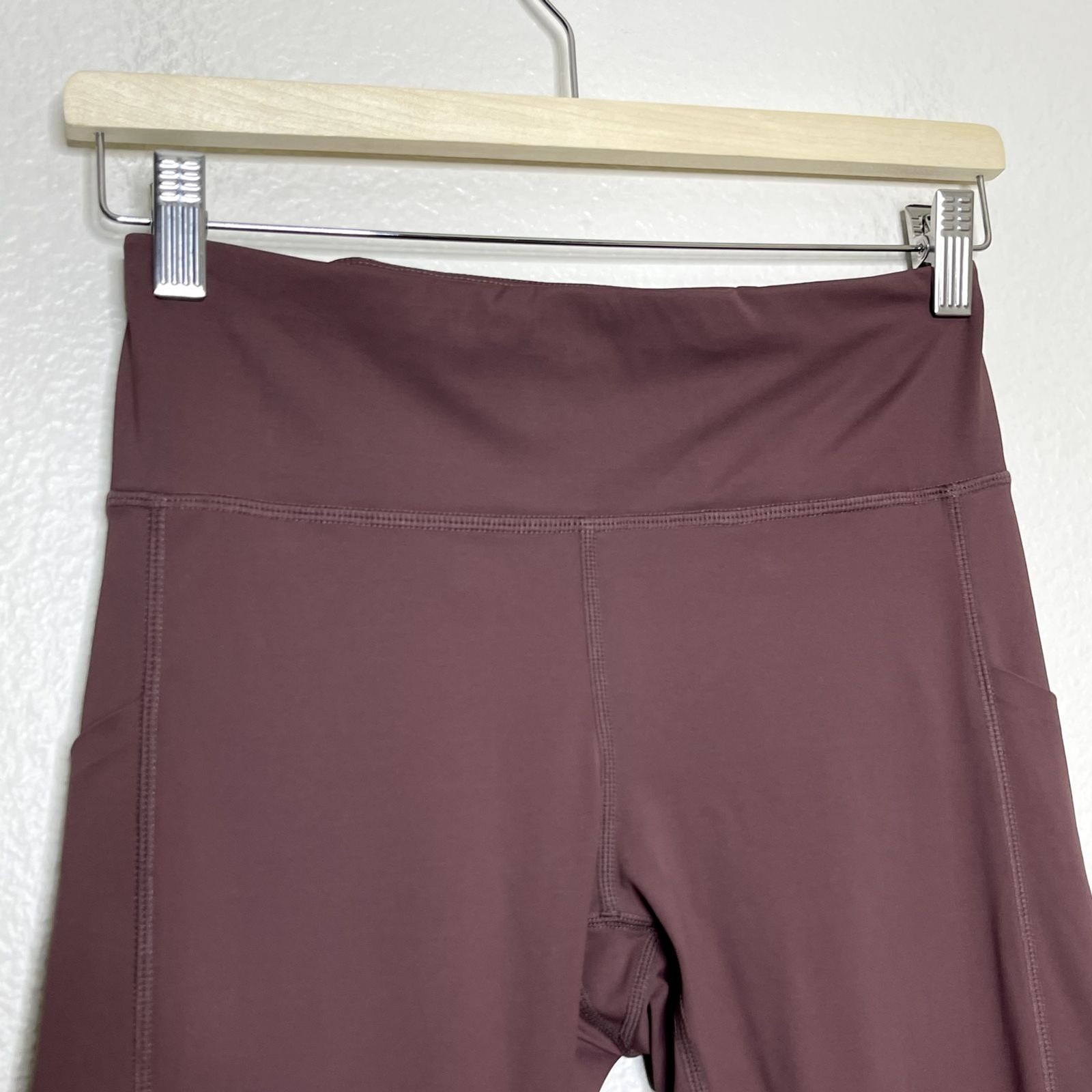 Vuori Stride Legging Small Performance Ankle Crop… - image 4