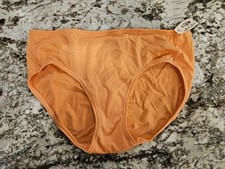 True Vintage Victoria  s Secret Fabulous Hiphugger Underwear Size Large Peach