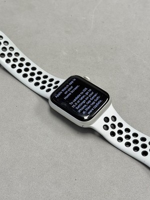 Apple Watch SE (40mm) Nike Edition GPS – Silver Aluminum | eBay