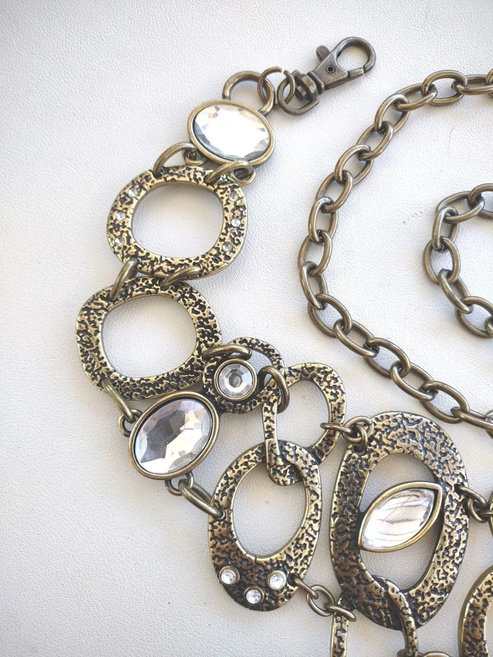 Cinturón de cadena ancho vintage de alta gama tono dorado con estrás transparente para mujer 23"-40", T5 Foto 4 de 4