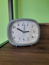 Acctim Hilda Sweep Alarm Clock Model 15907 – Retro Style, Silent, Battery Used