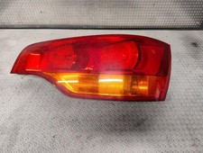 Feu arrière Audi Q7