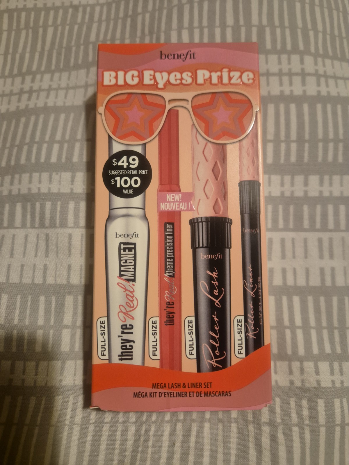 Benefit Big Eyes Prize Set