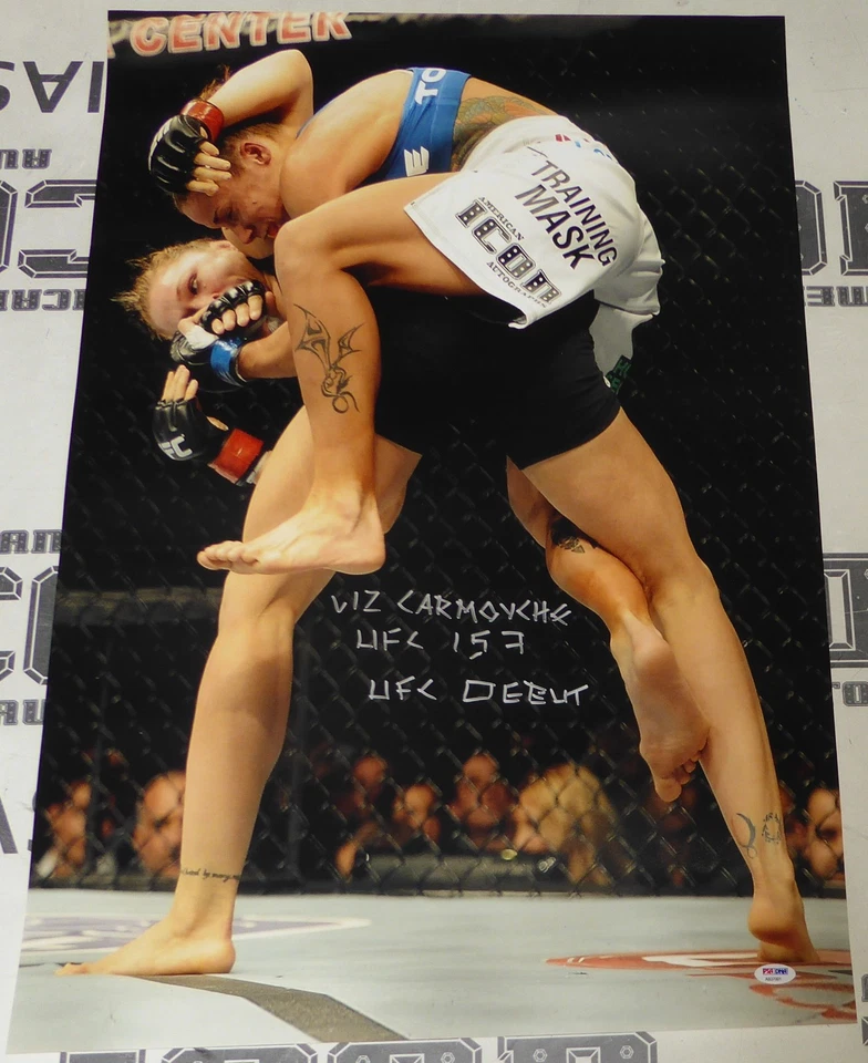 Liz Carmouche Signed 20x30 Photo PSA/DNA COA UFC 157 Ronda Rousey Picture Auto'd - Image 2 of 4