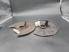 Oem Bmw E24 635csi Front Brake Caliper Dust Shields Pair Left Right Used