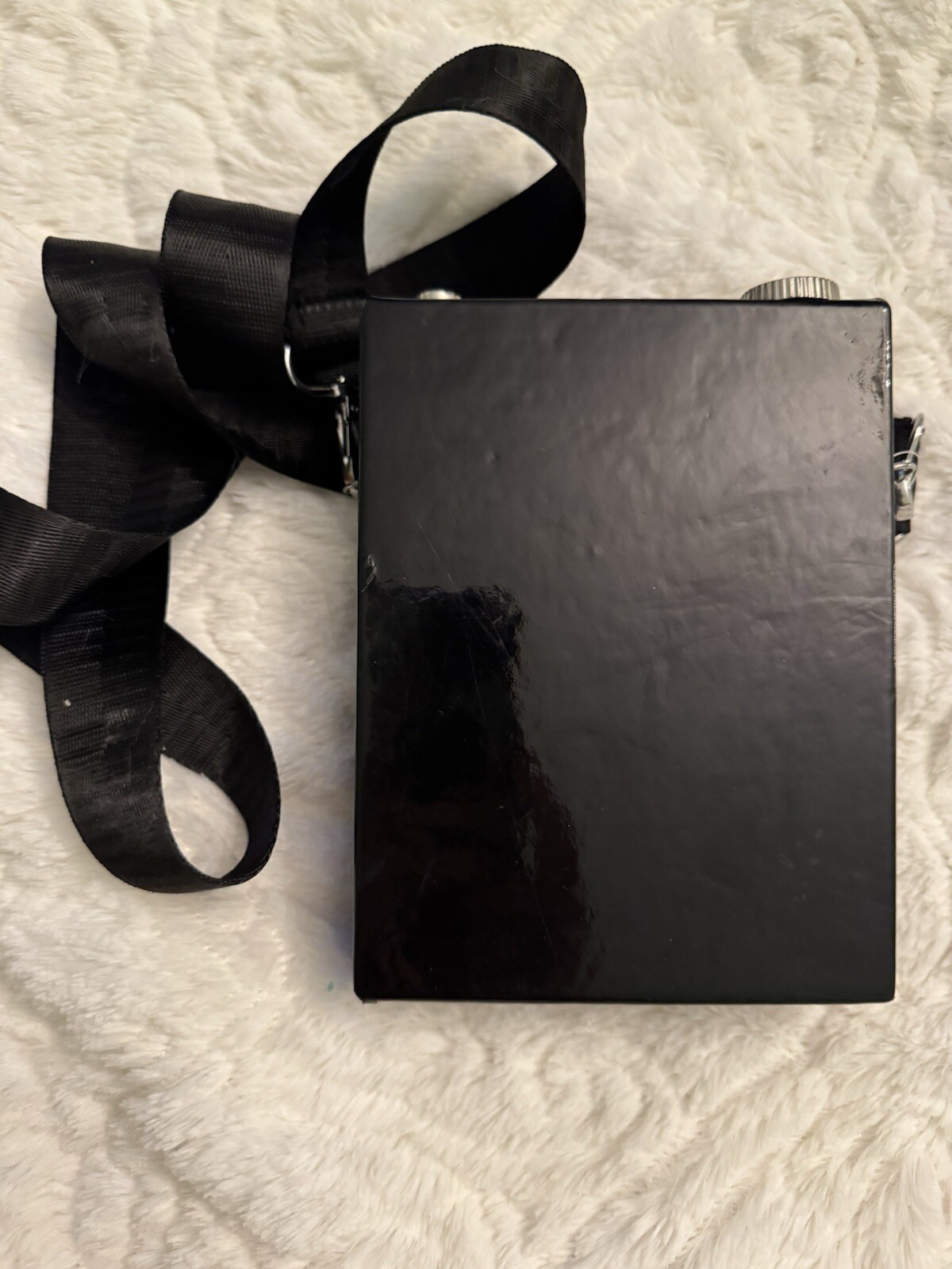 Classic Camera Shape Novelty Bag - image 5