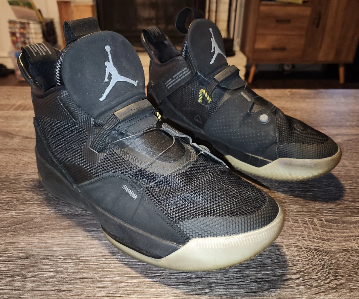 blackout 12 jordan