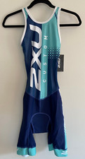New 2XU Perform Semi Y Back Trisuit Women Small Triathlon Suit w. 3 Back Pockets