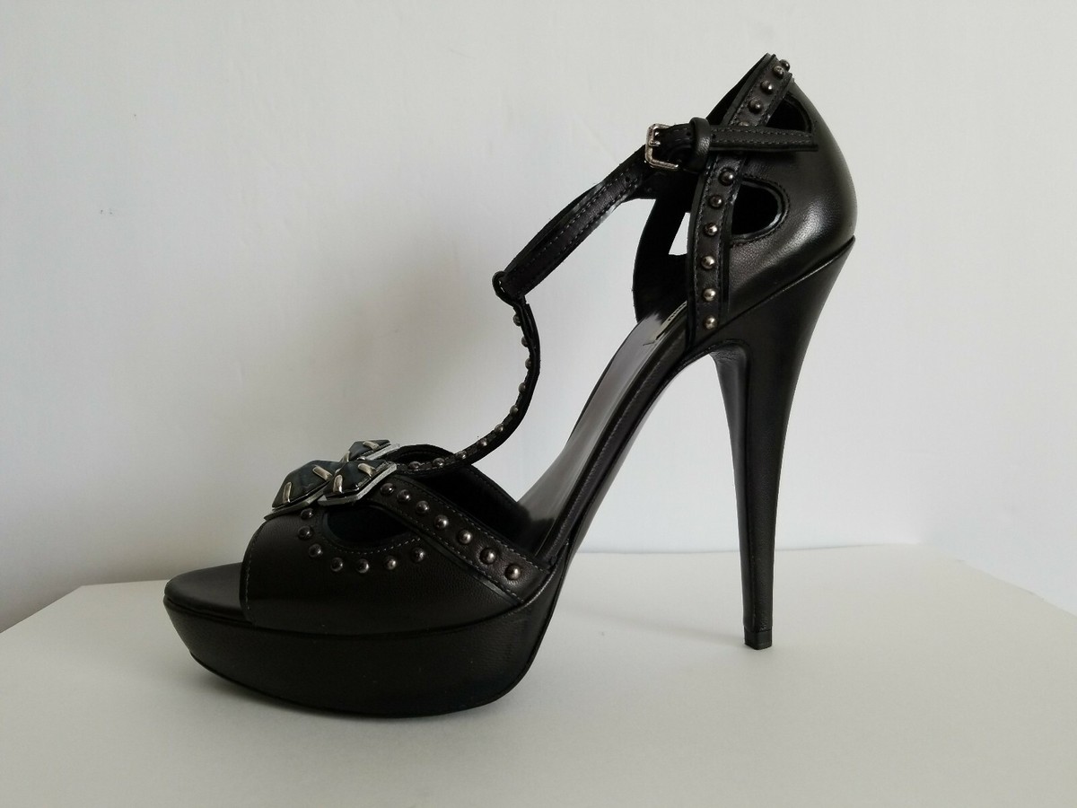 【VIP価格】miu miu QUILTED LEATHER SANDAL Miu Miu Quilted Leather Mule Sandals | Neiman Marcus
