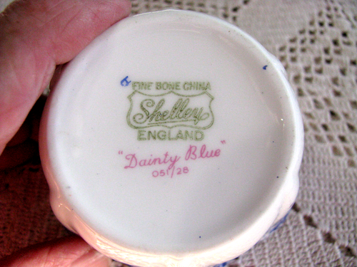 Vintage Shelley Demitasse Open Sugar Bowl & Creamer-Dainty Blue Pattern - Picture 4 of 8