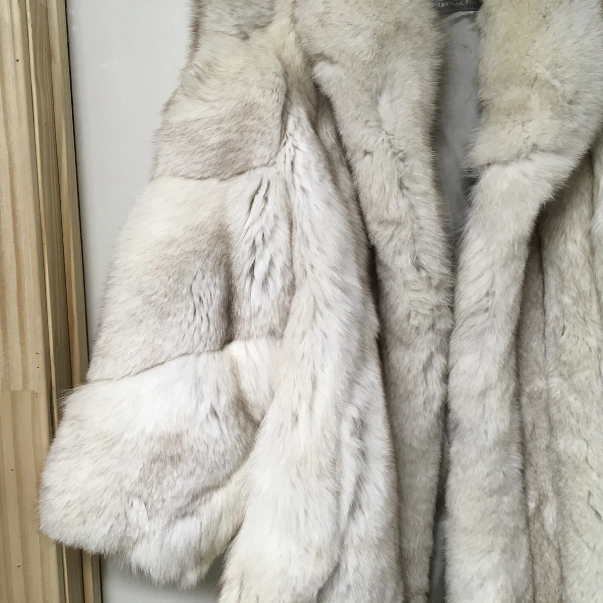 Saga Fox Fur Superb Quality Ranched Fox Quarter Length Coat Evening Coat M/L