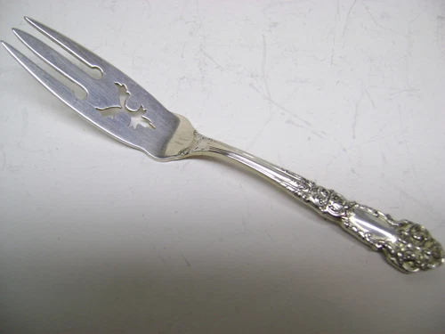Reed & Barton French Renaissance (1941) Sterling Silver Pierced Lemon Fork