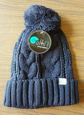 alki'i Premium Cable Knit Pop pom warm Beanie, Navy