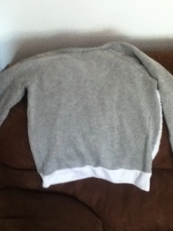 Little girl cat sweater size 5 - Image 3 of 3