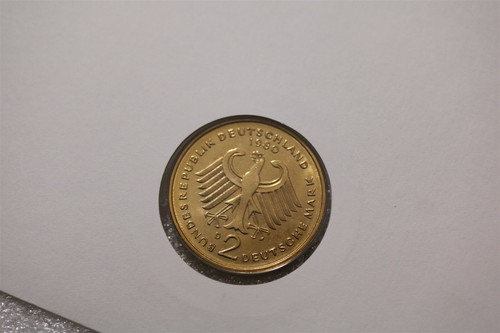 GERMANY 2 MARK 1980 GOLD PLATED KURT SCHUMACHER COVER B39 #211 - Picture 2 of 2