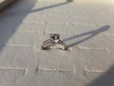 Clear stone Solid Sterling Silver 925 Ring Size 7.25