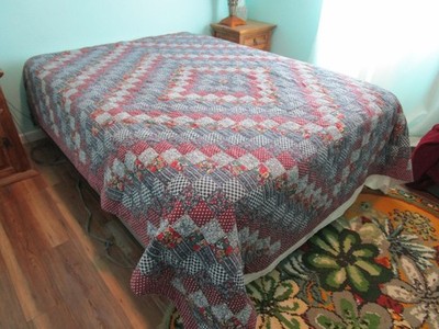Trip Around The World Vintage Patchwork Quilt Darks Navy Burgundy Queen GUC