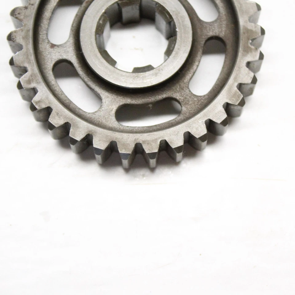 92-97 SUZUKI INTRUDER 800 ENGRANAJE DE TRANSMISIÓN, 1ª UNIDAD (NT:32) 24311-38A01 Foto 4 de 4