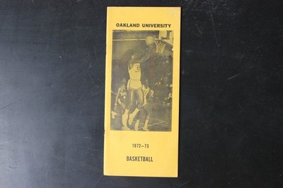 Oakland University Basketball Program 1972-73 Collegiate Sports Guide
