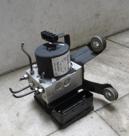 2010-2011 Toyota Tundra ABS Anti-Lock Brake Pump Module Assembly OEM