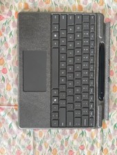 Microsoft 8X6-00001 Surface Pro Signature Keyboard with Slim Pen 2 - Black