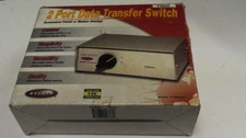 Belkin 2 Port Manual Data Transfer Switch With 3 DB5 Female F1B024E