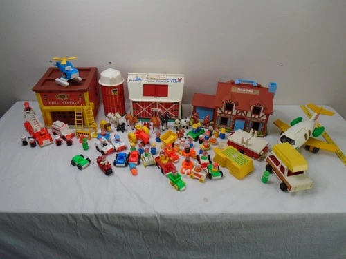 Vintage Huge Lot 70s Fisher Price Little People Figures Farm Fire Station Plane