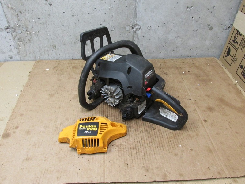 Poulan Pro PP4218A Chainsaw for parts