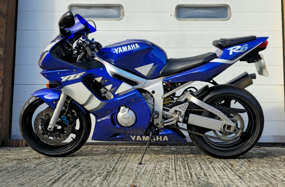 Yamaha YZF R6 5EB 2001 Blue 19229 Miles | eBay UK