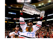 CHICAGO BLACKHAWKS MICHAL HANDZUS SIGNED RAISING THE STANLEY CUP 8X10
