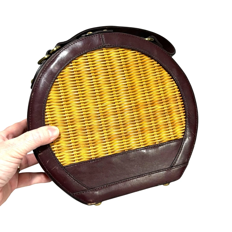 Bolso de hombro Etienne Aigner 2 vías ratán y cuero caja redonda monedero años 70 Foto 3 de 4