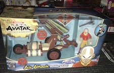 Avatar Last Airbender RARE Air Attack Battle Glider w Aang Figure TRU Exclusive