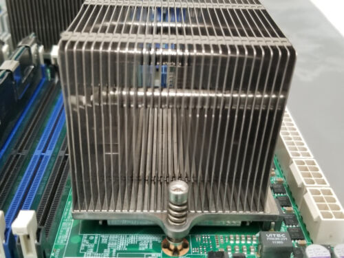 Supermicro H8DGi-F EATX Motherboard + 2x 16 Core AMD Opteron 6272 + 192GB RAM - Picture 22 of 24