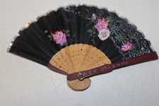 VTG New Orleans, LA Small Wood & Paper Souvenir Folding Hand Fan Flowers Japan