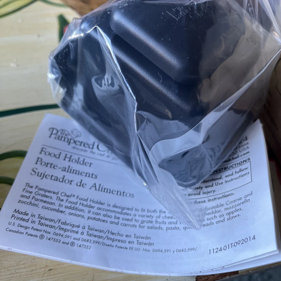Pampered Chef Food Holder, New Boxed. For Use With Grater/mandoline - Image 3 of 4