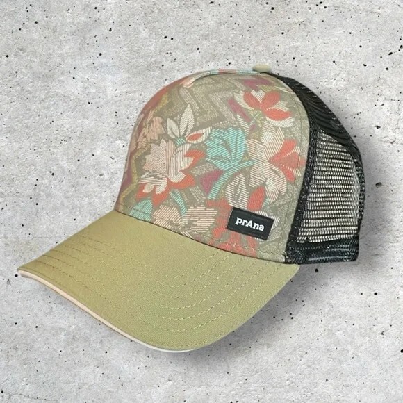 New With Tags Available In 2 Colors