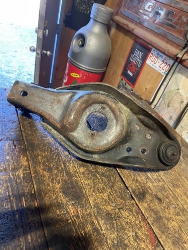 1989-1993 DODGE RAM 250 1ST GEN CUMMINS 2WD PASSENGER SIDE LOWER CONTROL ARM - Picture 9 of 10