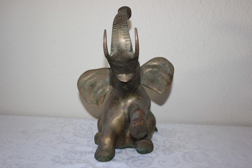 Vintage Brass Lucky Elephant Statue MCM Large African Happy Sitting Elephant 12" - Picture 6 of 12