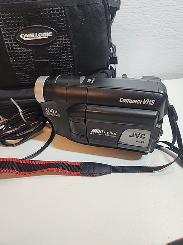 JVC GR-AXM225 VHS-C 300x Digital Zoom Analog Camcorder Bundle Fully Tested - Picture 2 of 17