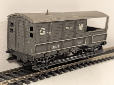 Airfix - Oxford 20 Tonnen Wagon (W56616, Missing Coupling) - OO Gauge