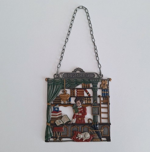 Vintage Pewter Kuhn Zinn Wall Hanging Book Shop Library Germany 10cm x 12cm - Picture 2 of 7
