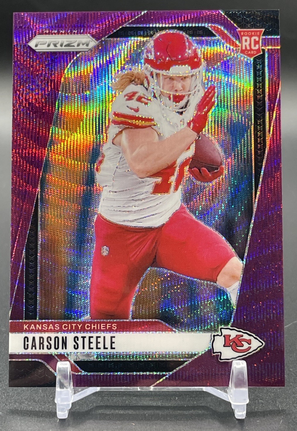 2024 Prizm - Rookies Carson Steele #377 Purple Wave Prizm (RC) /99 Chiefs