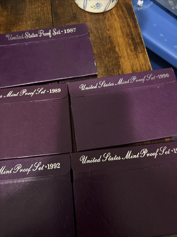 (5) US Mint Proof Sets Lot - 1982, 1987, 1989, 1991, & 1992 Original Packaging - Image 3 of 4