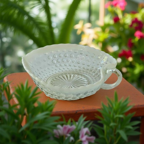 Vintage Opalescent Hobnail Glass Heart Trinket Candy Serving Dish, 6.5" - Picture 2 of 9