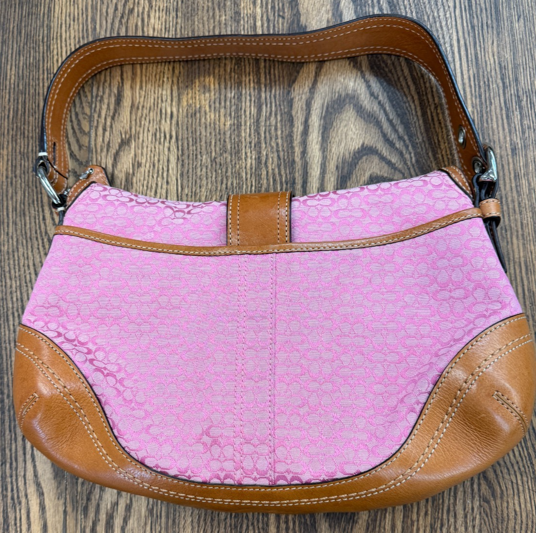 Coach Vintage F10926 Soho Y2K Pink Signature C Canvas
