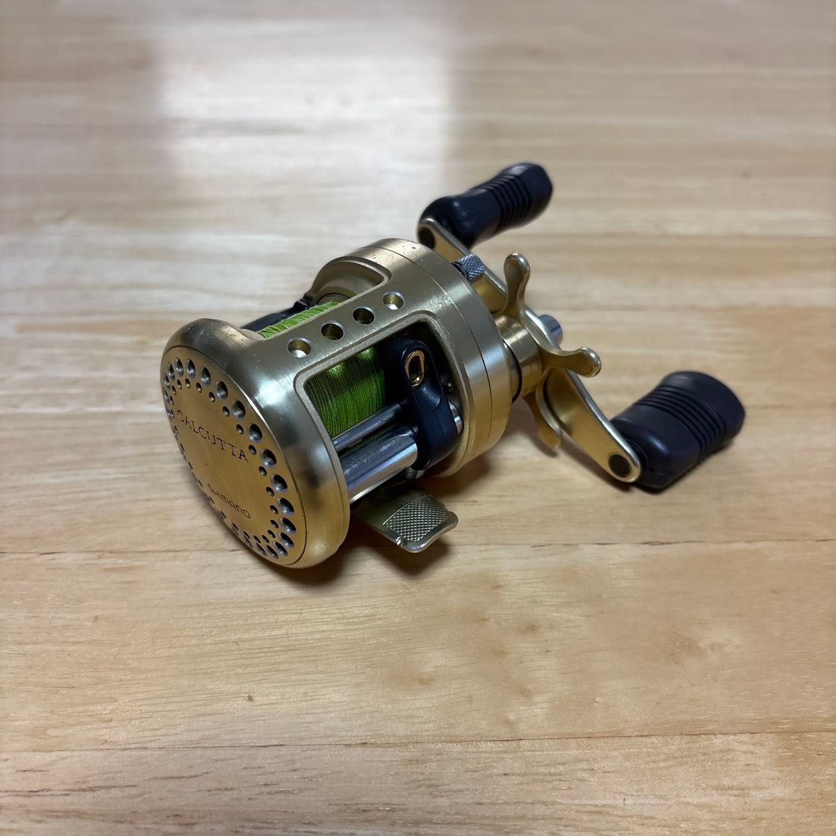 SHIMANO CALCUTTA ５１XT SHIMANO Calcutta 51XT Baitcasting Reel High Speed Lightweight